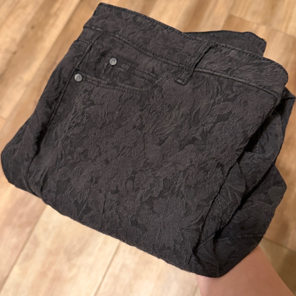 Simply Vera Vera Wang Black Jacquard Women’s Jeans
